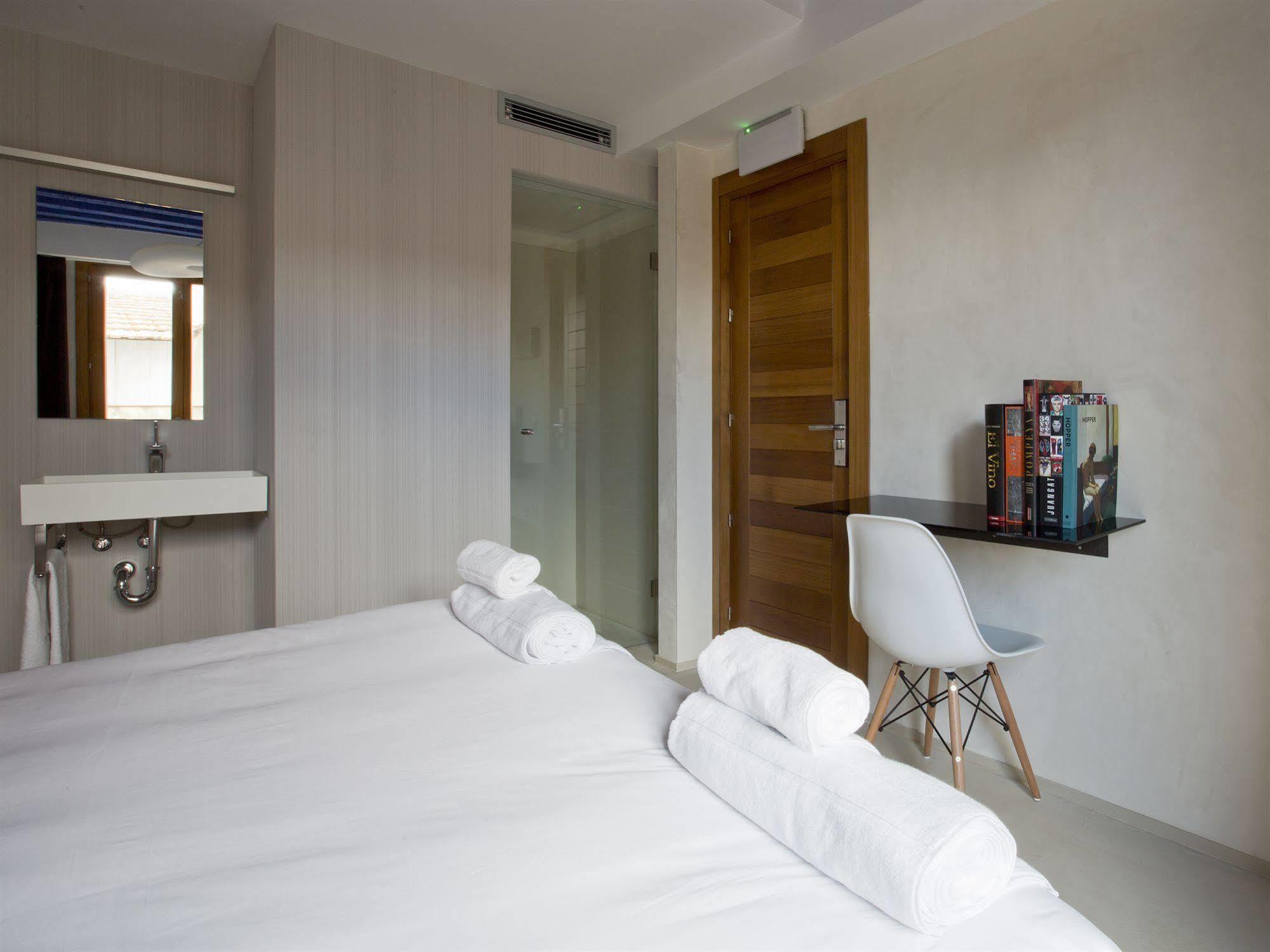 Antidoto Rooms San Agustin - Recomendado Para Adultos Toledo Esterno foto